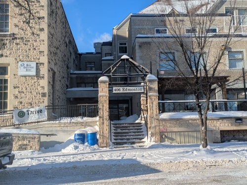 Knox site entrance photo